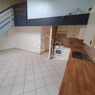  Appartement à louer 4 pièces 72 m²