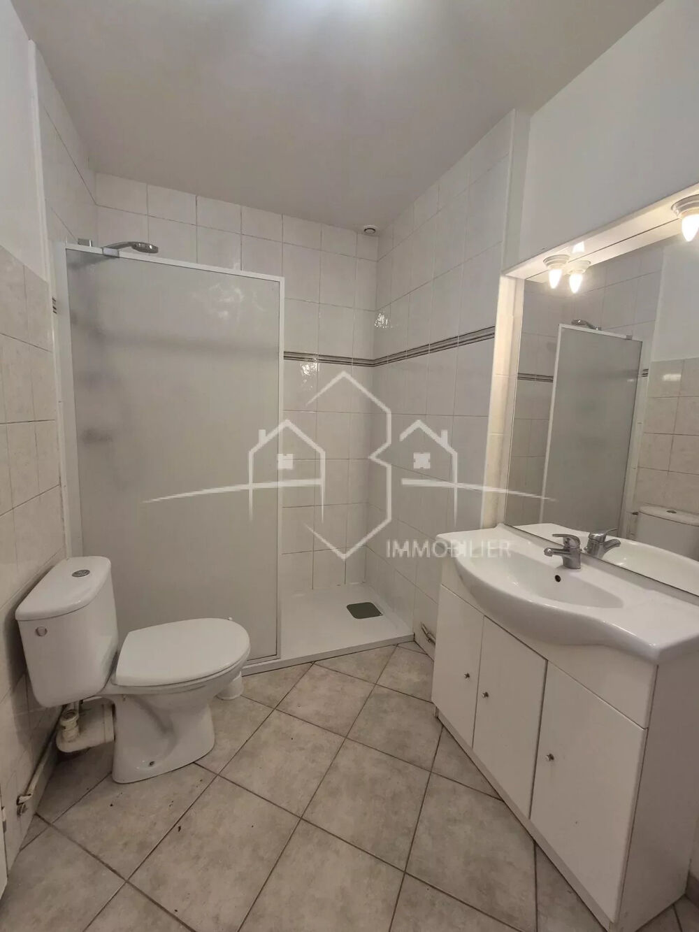 Location Appartement Bel Appartement en RDC Hauterives