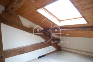  Appartement à louer 2 pièces 27 m²