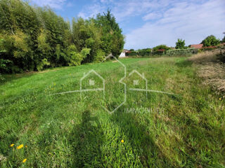  Terrain à vendre 827 m²