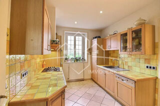  Maison à vendre 8 pièces 195 m²