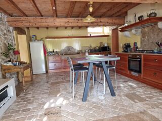  Ferme à vendre 691 m²
