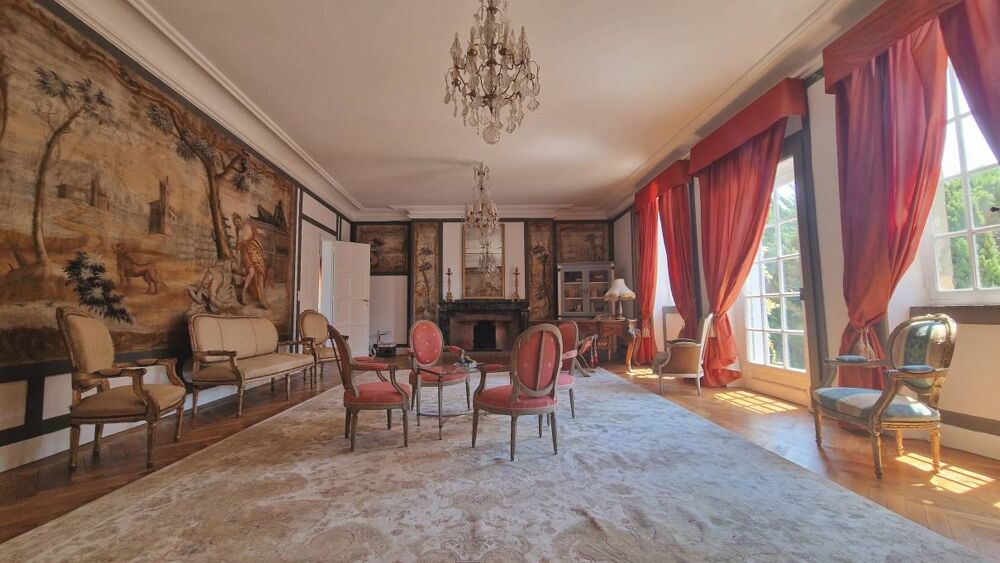à vendre  Propriété/château Narbonne (11100)