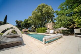  Propriété/château à vendre 1300 m²