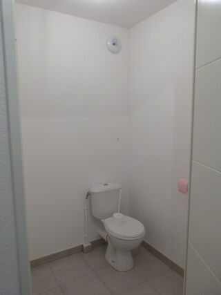  Appartement à louer 3 pièces 60 m²