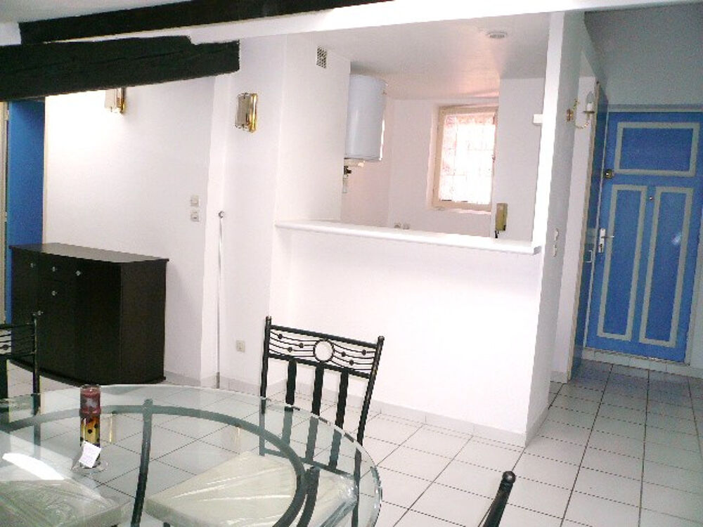 Location Appartement Studio meublé Avignon IM proche les Halles Avignon