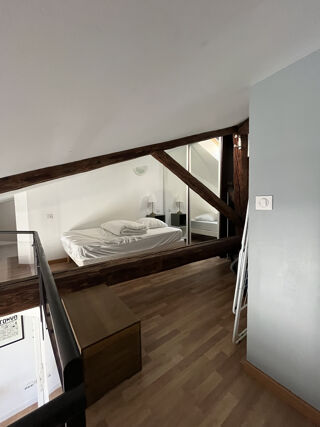  Appartement à louer 1 pièce 27 m²