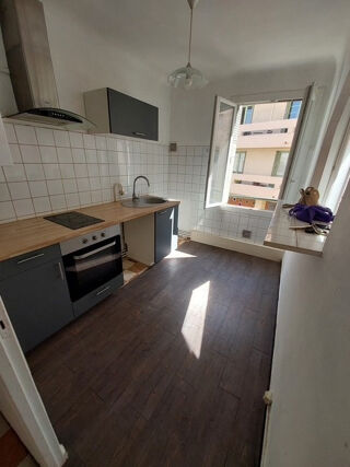  Appartement à louer 2 pièces 50 m²