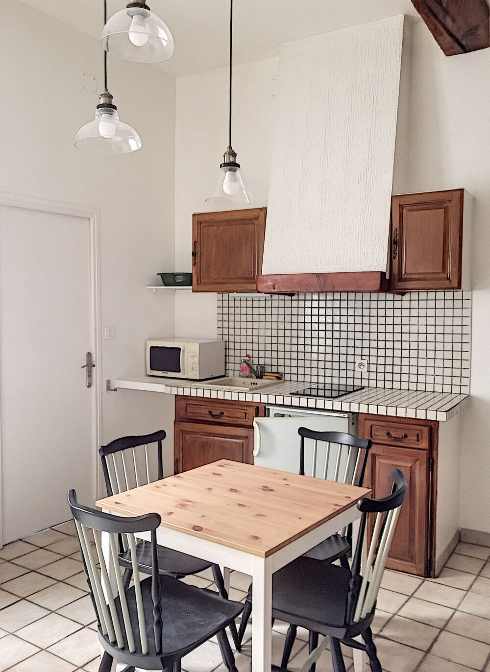 Location Appartement Studio meublé AVIGNON IM Lycée Mistral Avignon