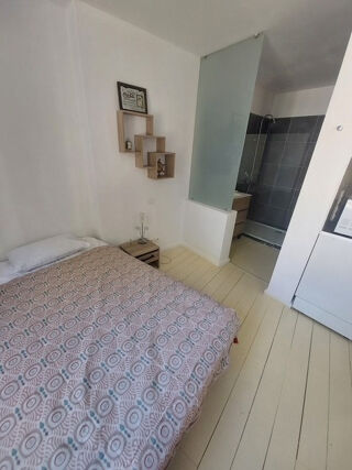  Appartement à louer 1 pièce 32 m²