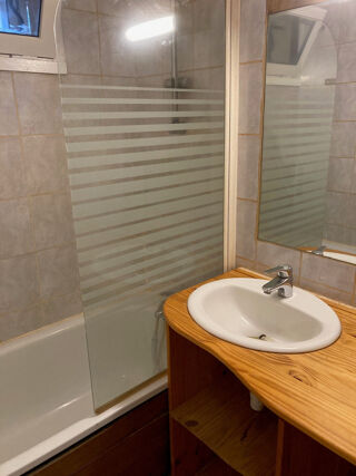  Appartement à louer 1 pièce 30 m²