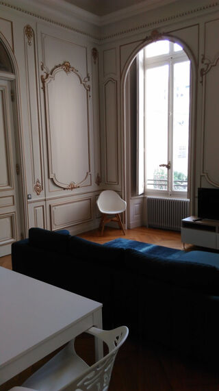  Appartement à louer 2 pièces 52 m²