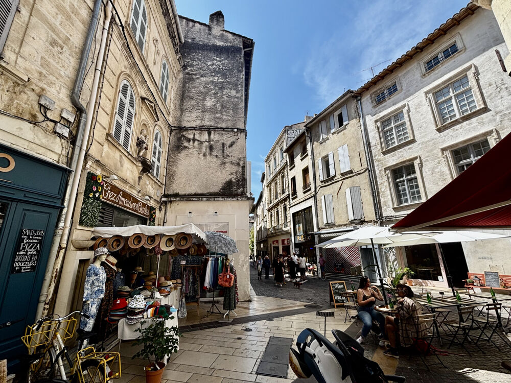 AVIGNON IM P2 PROCHE PLACE ST DIDIER