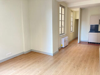  Appartement à louer 3 pièces 61 m²