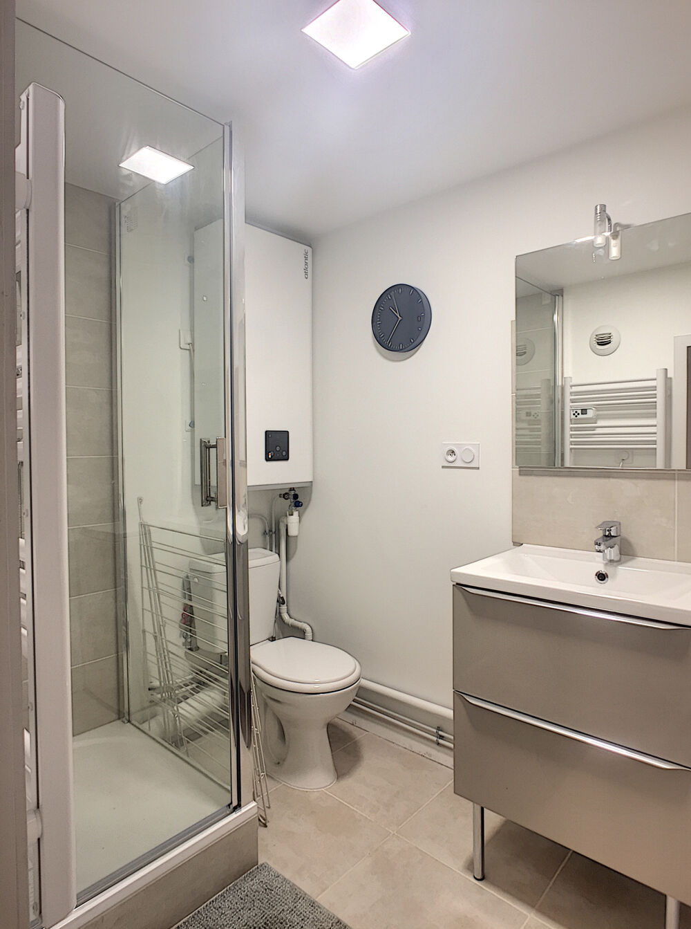 Location Appartement Studio meublé Avignon IM - EAU COMPRISE Avignon