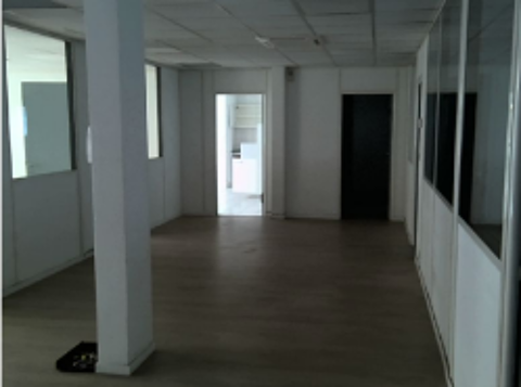   Locaux commerciaux Avignon Courtine 