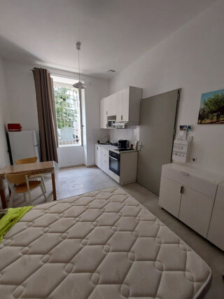  Appartement à louer 1 pièce 18 m²