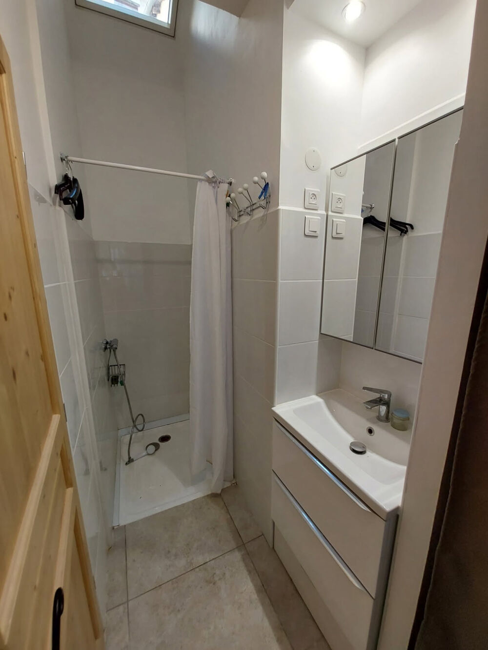 Location Appartement STUDIO MEUBLE AVIGNON INTRA MUROS Avignon