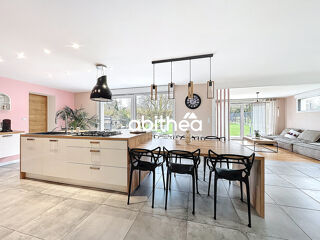  Maison � vendre 8 pi�ces 181 m�