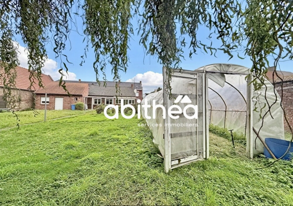 Vente Maison PLAIN PIED DE 70M2 EN CENTRE VILLE AVEC GARAGE ET JARDIN Roost warendin