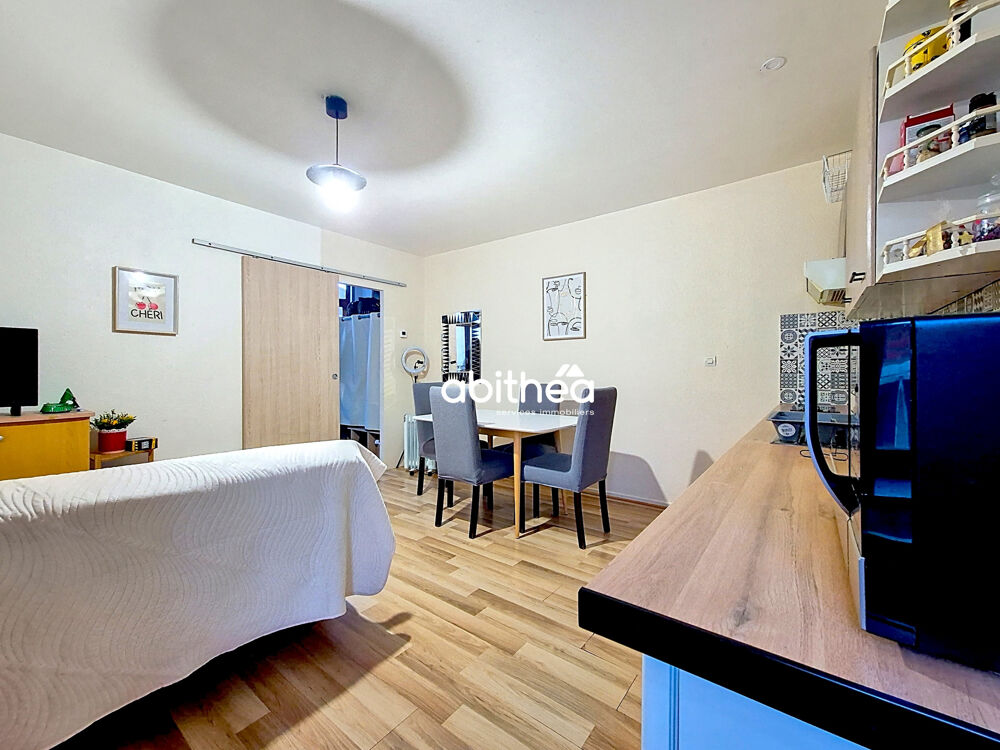 APPARTEMENT type T2 EN HYPER CENTRE