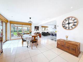  Maison � vendre 9 pi�ces 200 m�