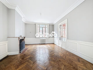  Maison � vendre 8 pi�ces 194 m�