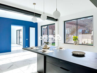  Maison � vendre 8 pi�ces 213 m�