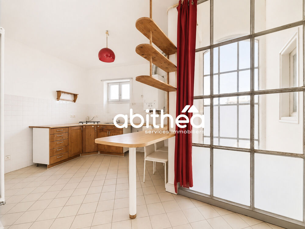 GRAND APPARTEMENT T3 DE 75 M2 EN PLEIN COEUR HISTORIQUE AVEC ASCENSEUR