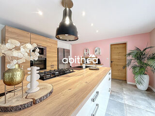  Maison à vendre 8 pièces 181 m²
