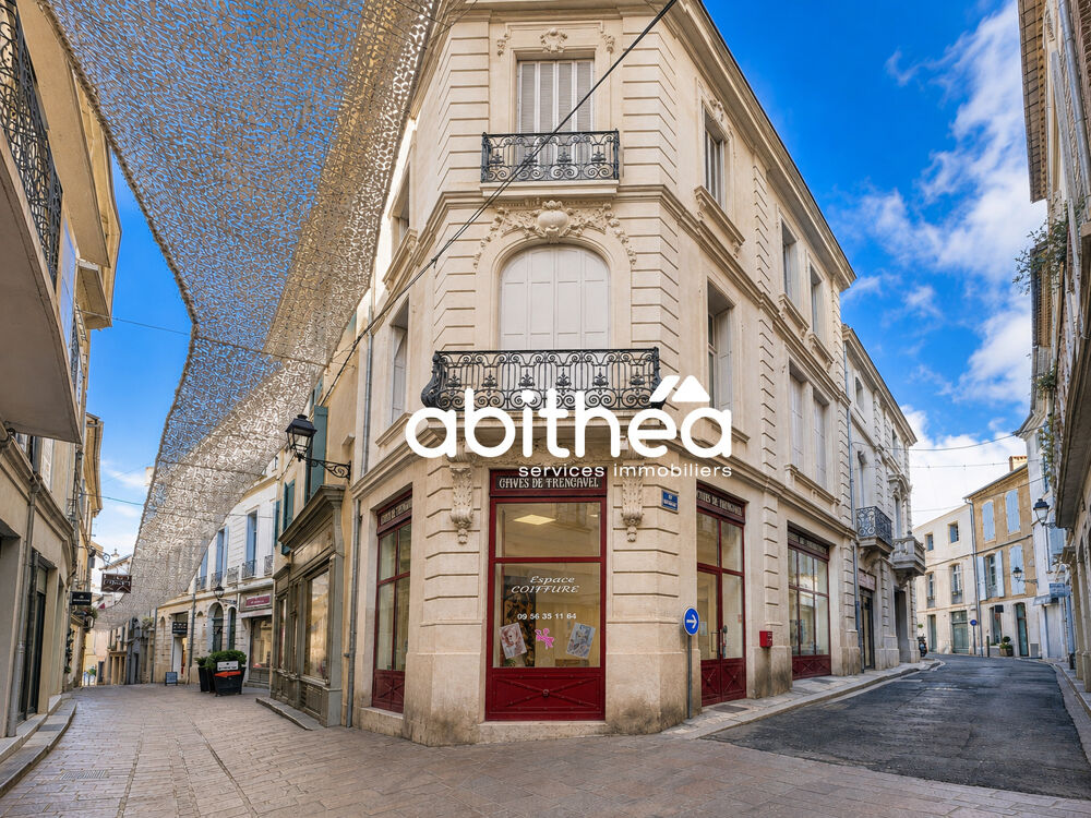   DROIT AU BAIL   LOCAL COMMERCIAL EXTRÊMEMENT BIEN SITUÉ EN CENTRE HISTORIQUE DE BÉZIERS 