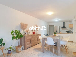  Duplex/triplex  vendre 4 pices 77 m