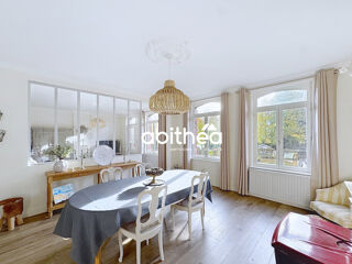  Maison � vendre 9 pi�ces 327 m�