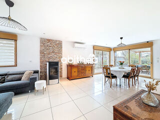  Maison  vendre 9 pices 200 m