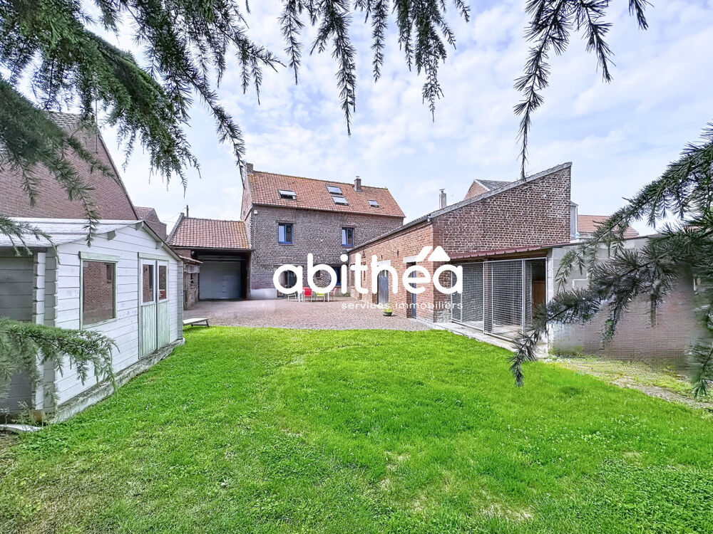 Maison - 166 m2 - 7 pièces