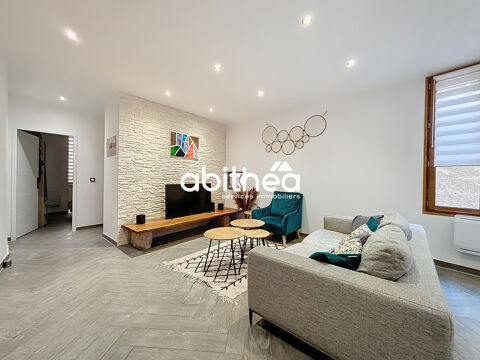   Maison de village avec travaux de 275 m2 Maison - 8 pi�ce(s) - 275 m�