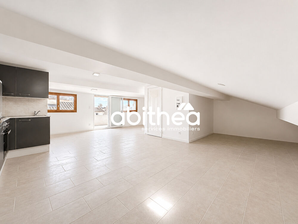 Vente Appartement BIEN ATYPIQUE T2/T3 + COMBLES AMÉNAGÉS - TERRASSE - CENTRE-VILLE BÉZIERS Beziers