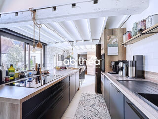  Maison � vendre 8 pi�ces 275 m�