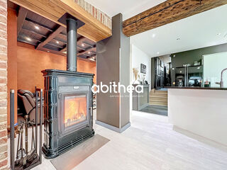  Maison � vendre 9 pi�ces 305 m�