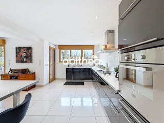  Maison � vendre 9 pi�ces 200 m�