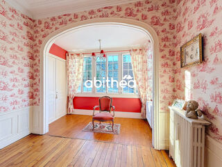  Maison  vendre 12 pices 370 m