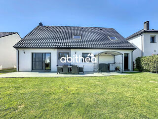  Maison  vendre 6 pices 172 m