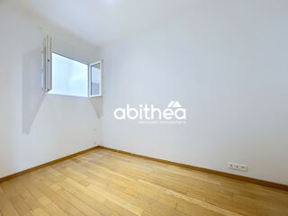 Vente Appartement APPARTEMENT TYPE 2 - 41,62 M2    1ER ÉTAGE   COPROPRIÉTÉ BÉNÉVOLE   CENTRE HISTORIQUE DE BÉZIERS Beziers
