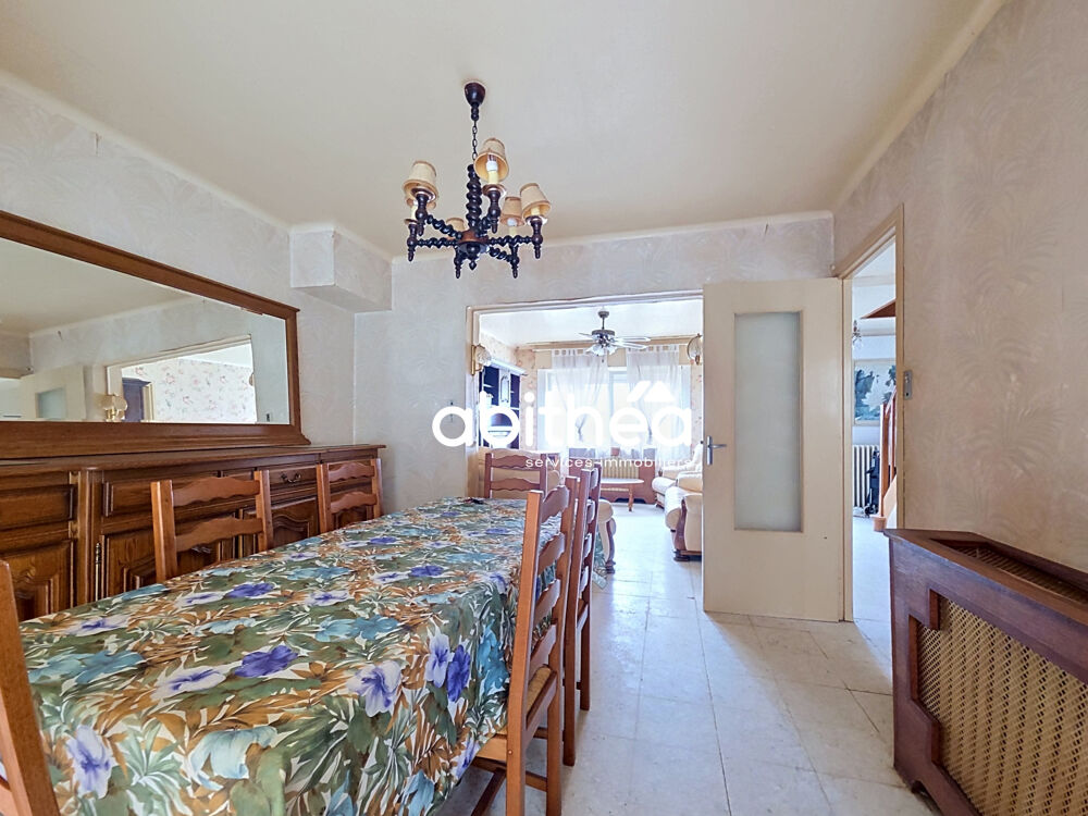MAISON SEMI INDIVIDUELLE - A RENOVER