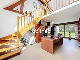  Maison à vendre 8 pièces 216 m²