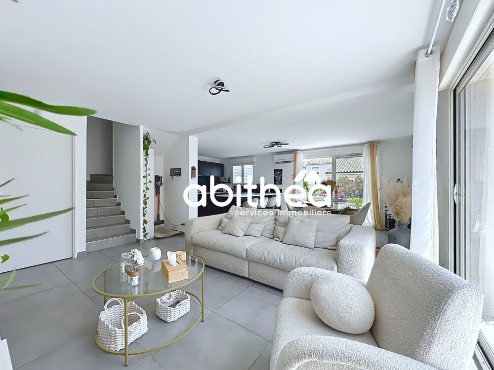 VILLA 3 FACES - 131 M2 - 4 CHAMBRES DONT 1 AU RDC - JARDIN PISCINE ET GARAGE - MONTBLANC