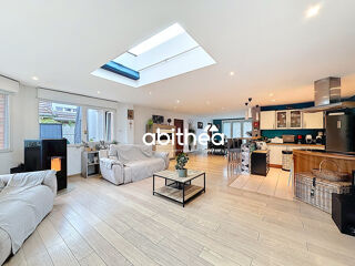  Maison  vendre 5 pices 135 m