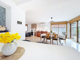  Maison � vendre 9 pi�ces 200 m�