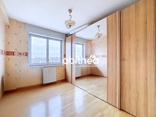  Appartement à vendre 5 pièces 107 m²