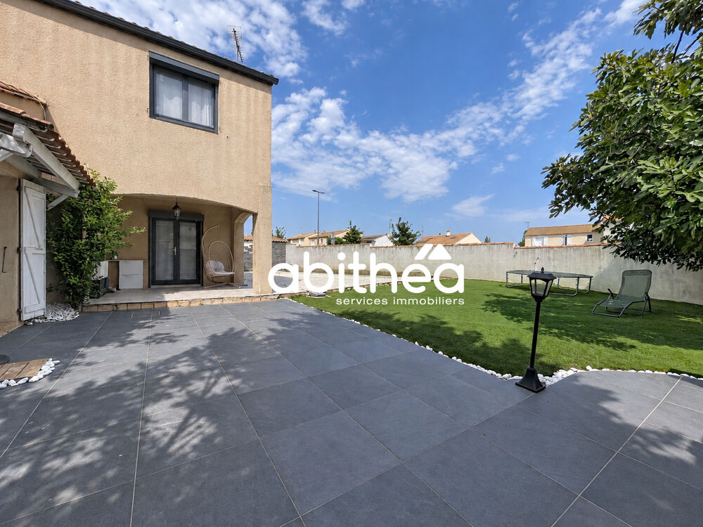 Vente Maison Villa familiale avec piscine et jardin   6 pièces, 5 chambres   Béziers Beziers